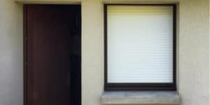 fenêtre aluminium marron