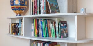 Bibliothèque chambre d'ado