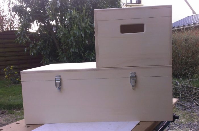 Malles en CTP peuplier malles de rangement