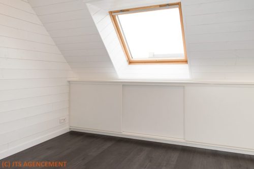 Placard coulissant blanc