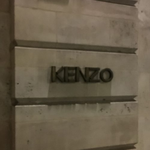 logo kenzo à Paris