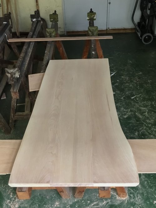 Plateau frêne blanc après ponçage